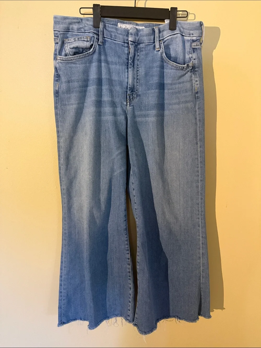 Frank & Eileen Light Blue Wide-Leg Jeans with Frayed Hem - Picture 1 of 5